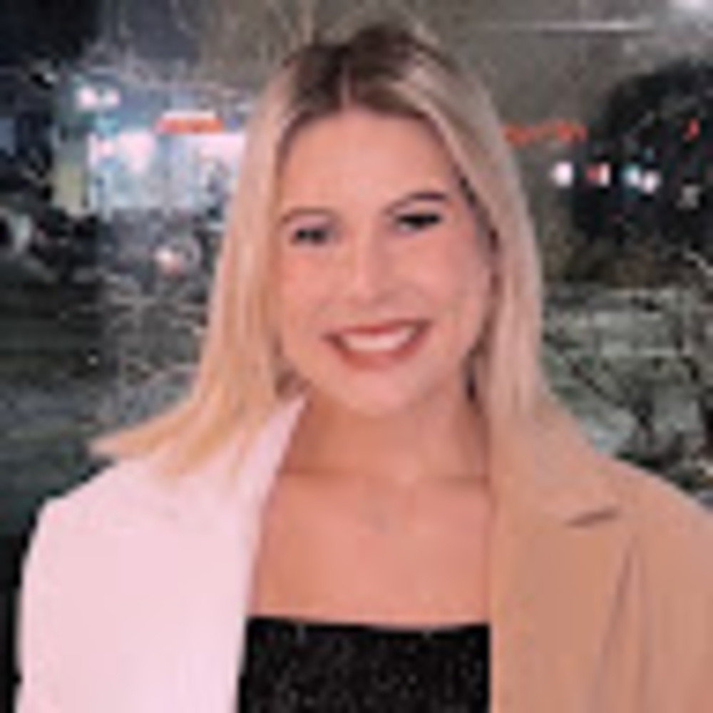 Meet your Posher, Maddie